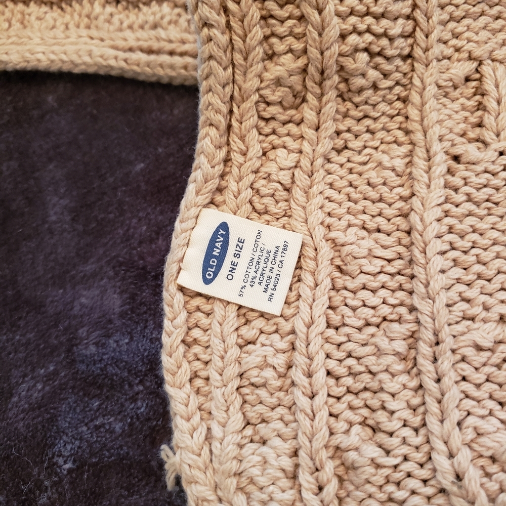 Scarf - Picture 3 of 3